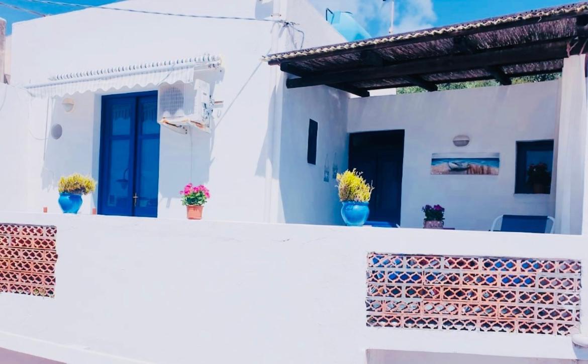 Perla Salina Villa Leni Exterior photo